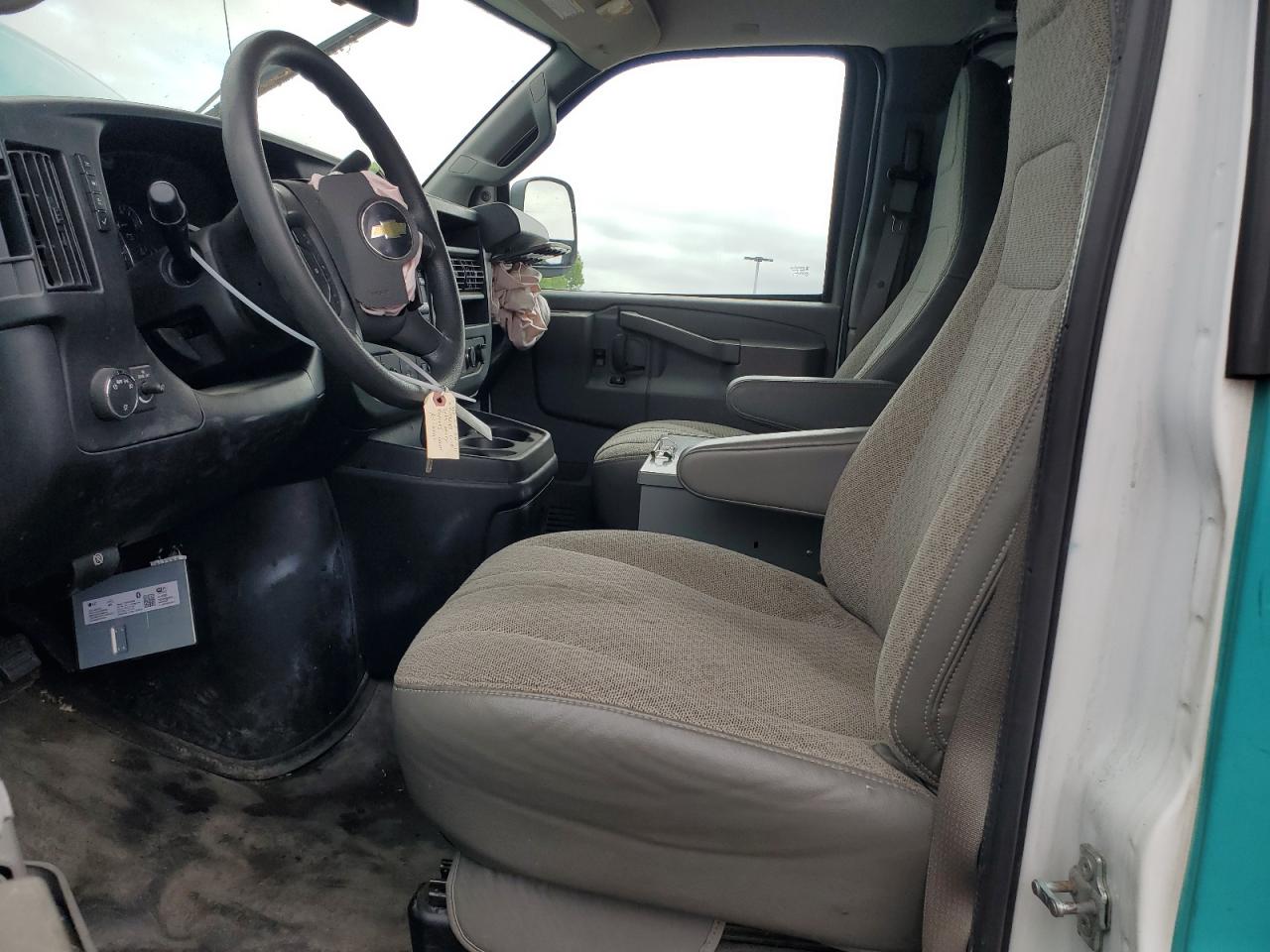 2019 Chevrolet Express G2500 VIN: 1GCWGAFG1K1317041 Lot: 56455425
