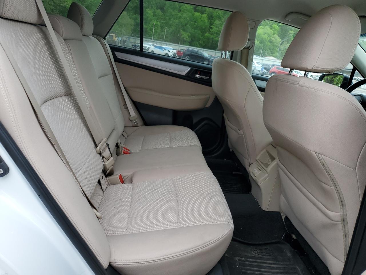 2018 Subaru Outback 2.5I Premium VIN: 4S4BSAFC8J3341748 Lot: 56565525