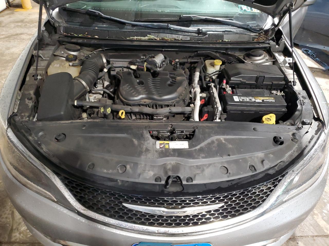 2015 Chrysler 200 Limited VIN: 1C3CCCAG0FN731206 Lot: 56621875