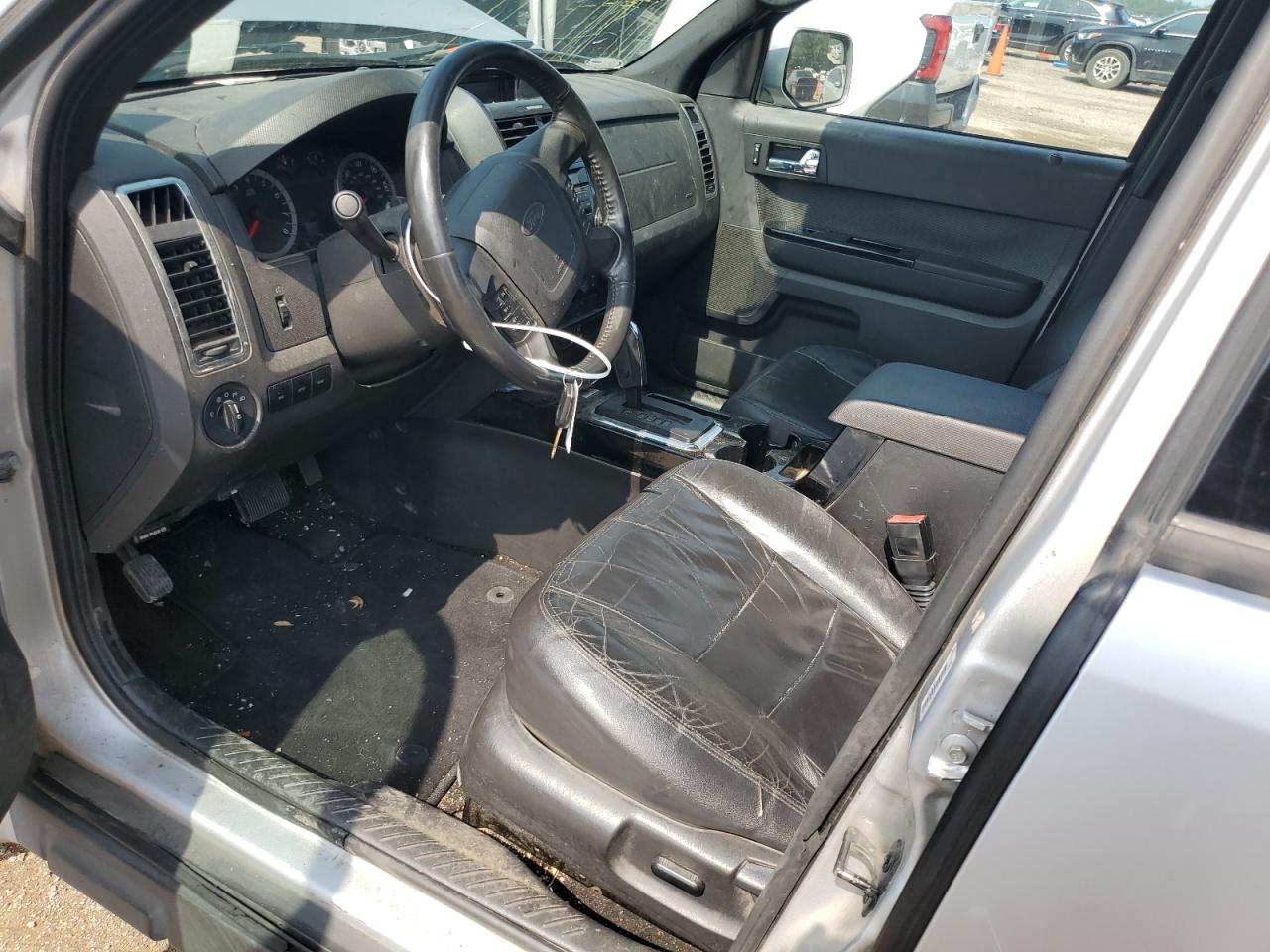 2011 Ford Escape Limited VIN: 1FMCU0EG3BKB15444 Lot: 57848845