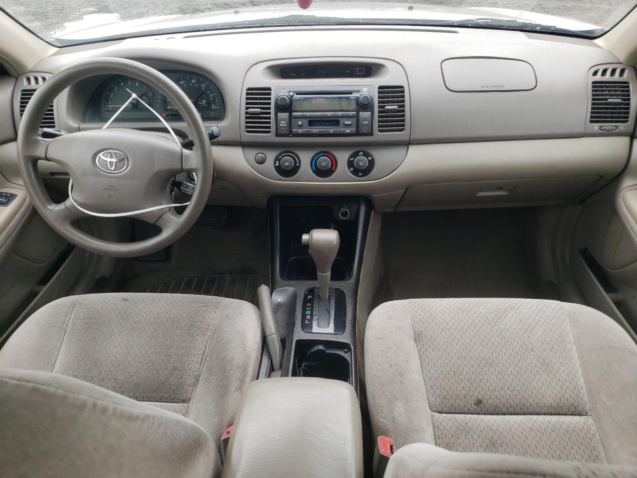 2004 Toyota Camry Le VIN: 4T1BE30K74U796902 Lot: 58654075