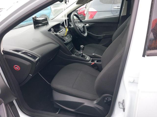 2016 FORD FOCUS STYL
