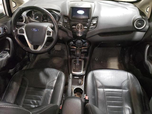 Sedans FORD FIESTA 2016 White