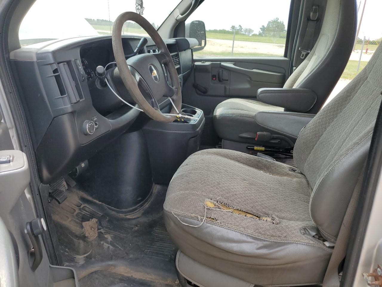 2011 Chevrolet Express G1500 VIN: 1GCSHAF45B1133867 Lot: 58553265