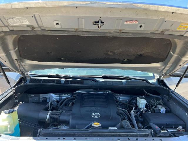 Pickups TOYOTA TUNDRA 2015 Szary