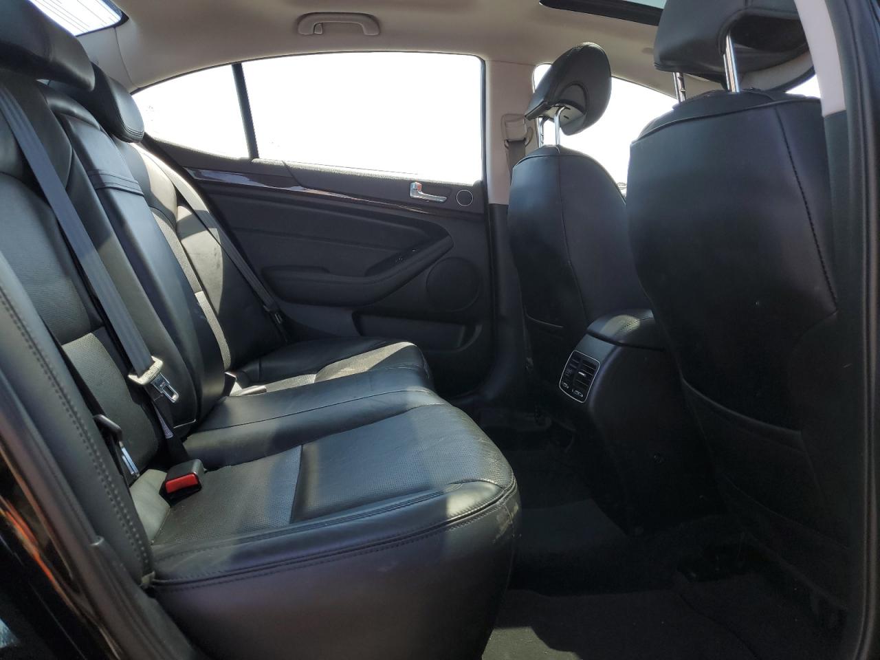 2014 Kia Cadenza Premium VIN: KNALN4D73E5162421 Lot: 56066325