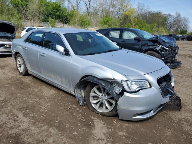  CHRYSLER 300 2021 Серебристый