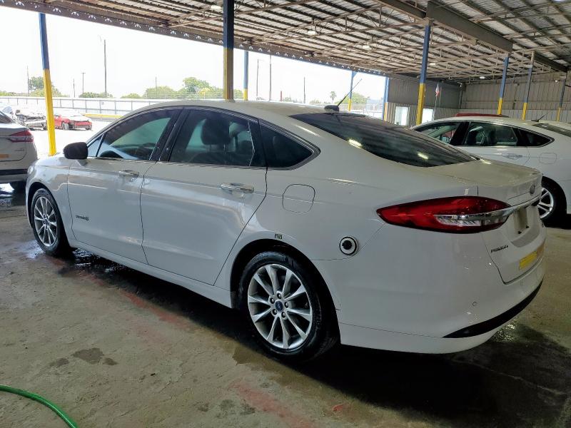 Седаны FORD FUSION 2017 Белый