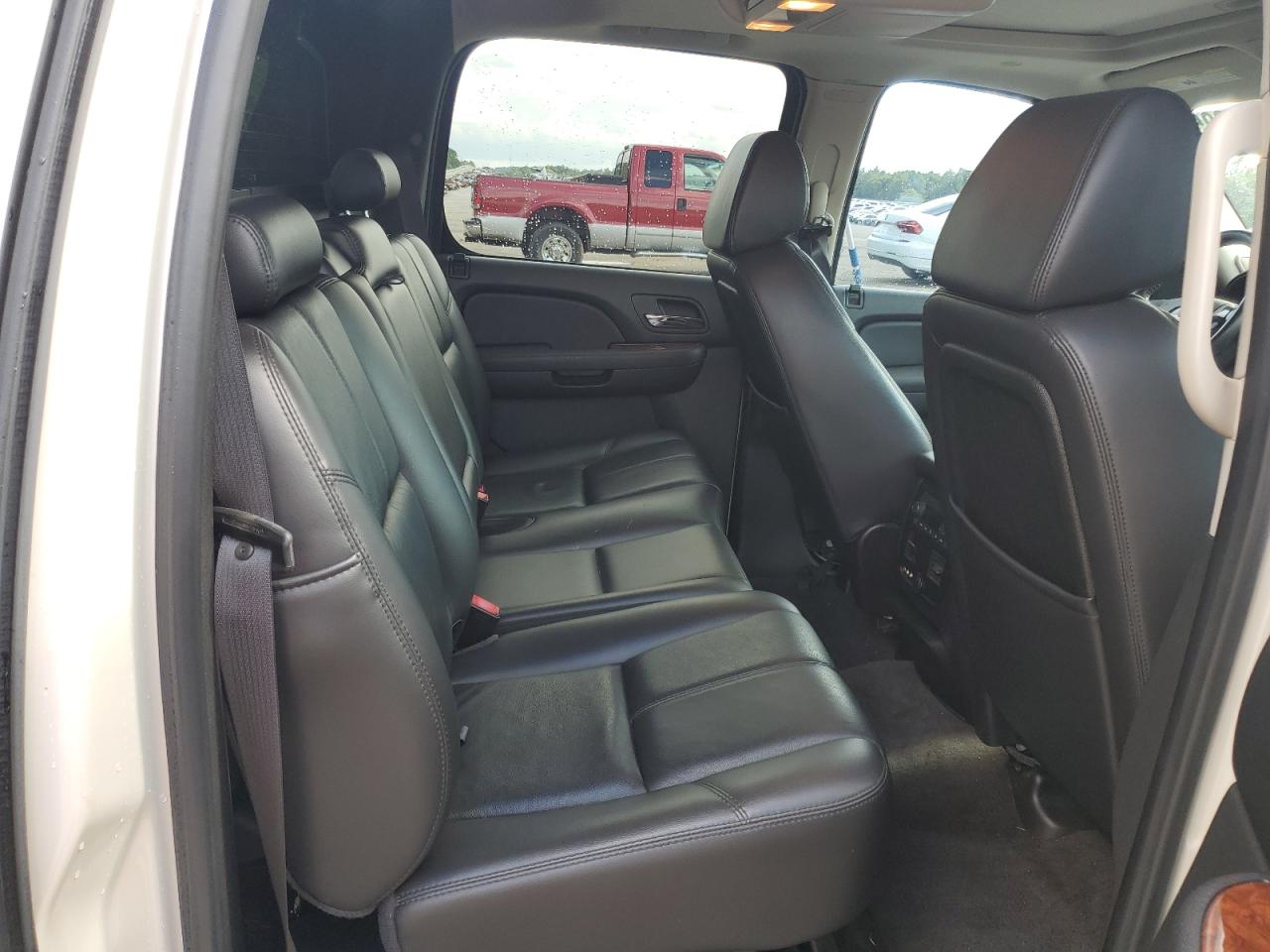2008 Chevrolet Avalanche K1500 VIN: 3GNFK12348G240992 Lot: 56640005