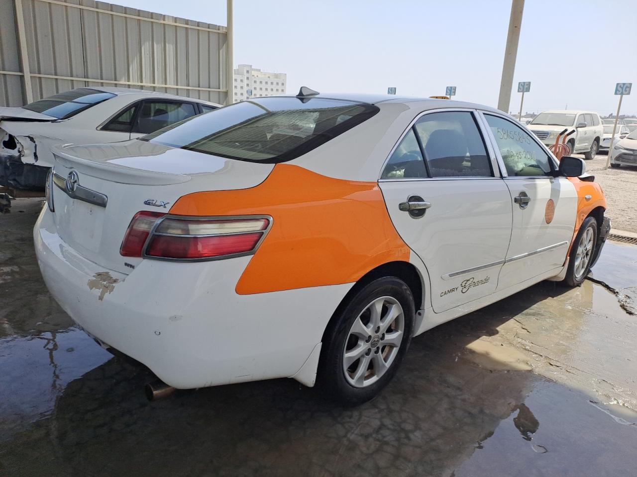6T1BE42K88X483868 - 2001 Toyota Camry - #58655845