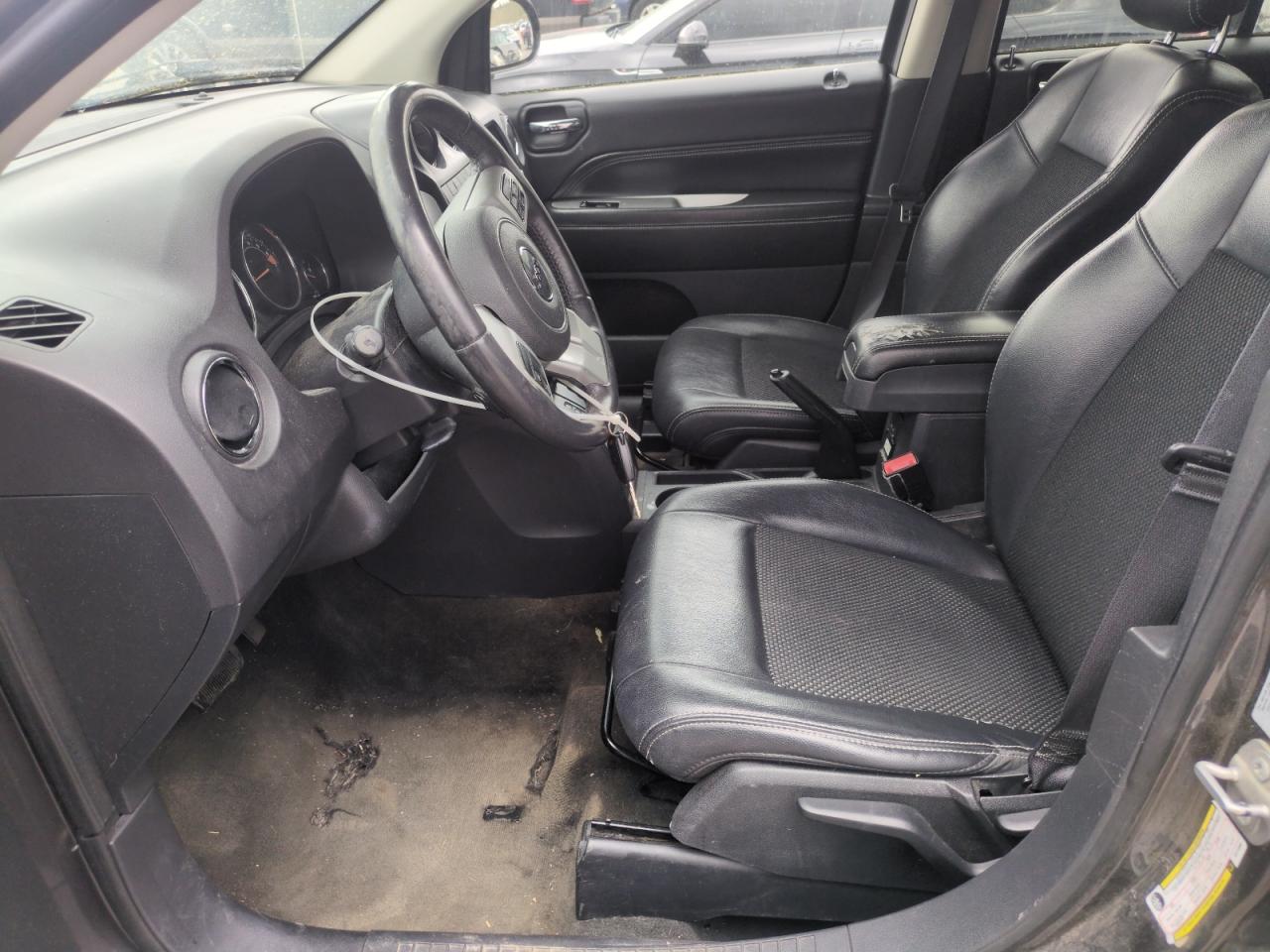 2016 Jeep Compass Latitude VIN: 1C4NJCEA6GD715096 Lot: 51206945