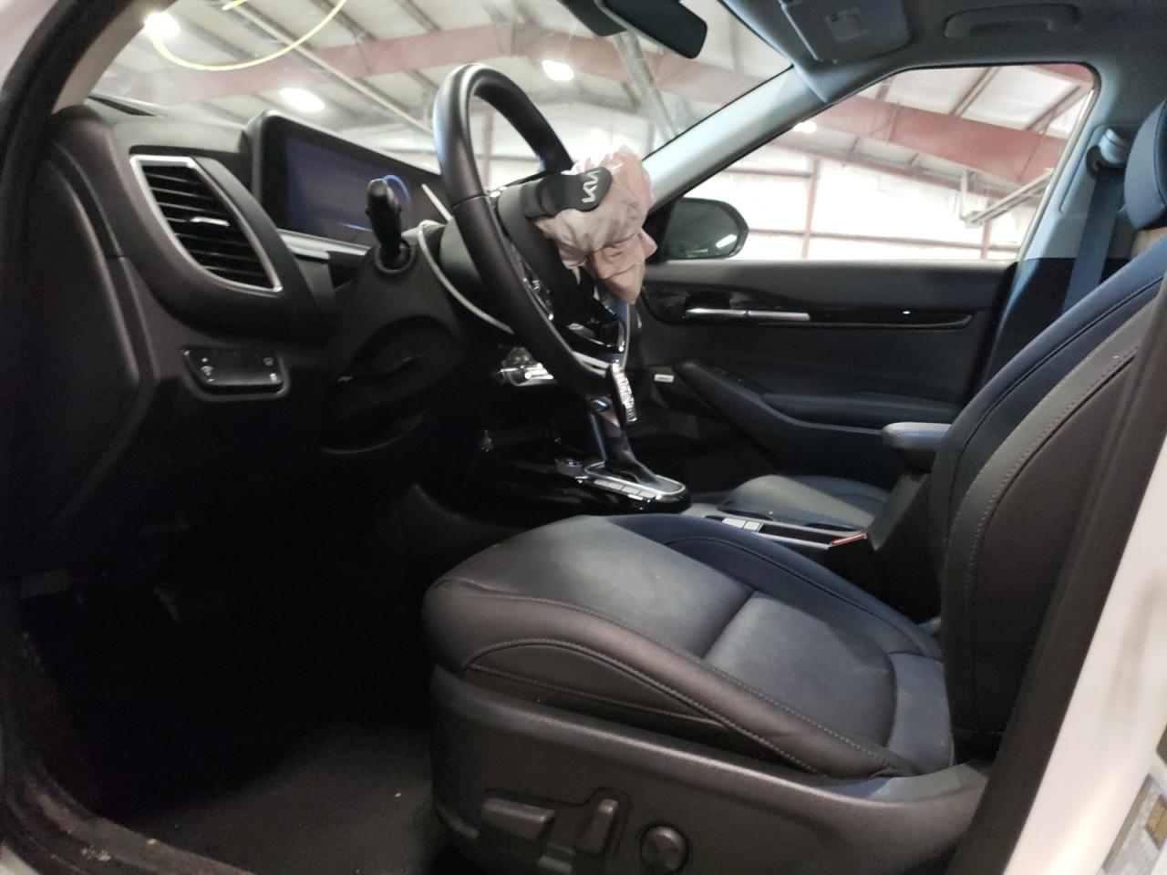 2024 Kia Seltos Sx VIN: KNDETCA76R7622276 Lot: 56784315