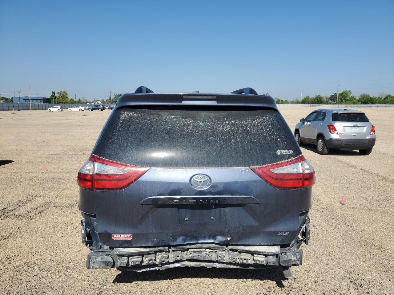 2015 Toyota Sienna Xle VIN: 5TDYK3DC4FS619385 Lot: 57090385