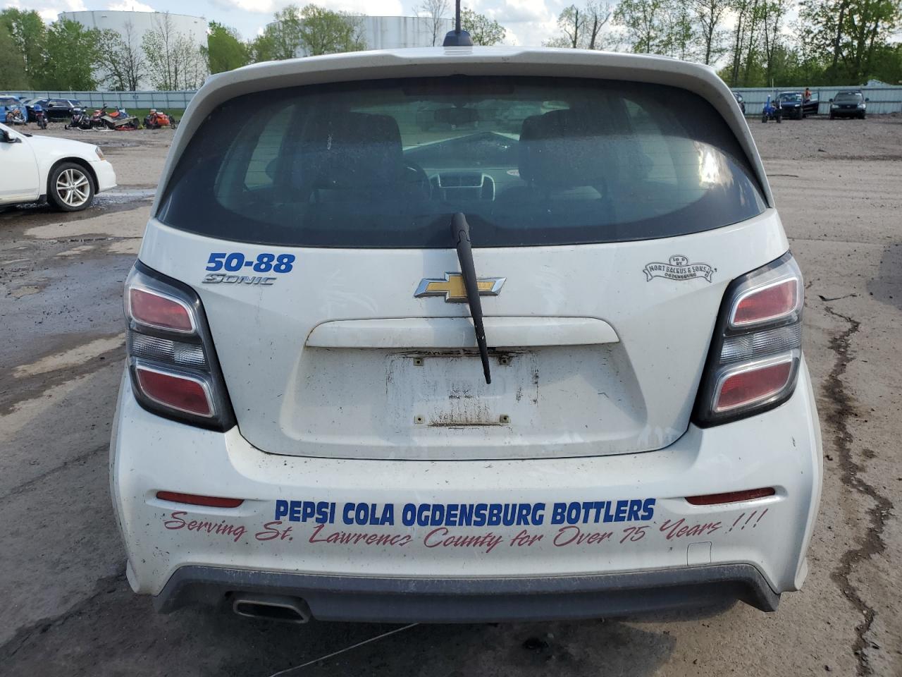 2018 Chevrolet Sonic VIN: 1G1JG6SH2J4103798 Lot: 57326595