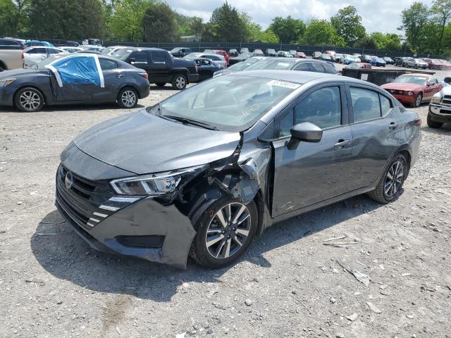  NISSAN VERSA 2024 Сірий