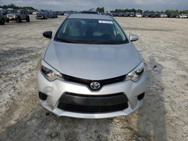Sedans TOYOTA COROLLA 2014 Srebrny