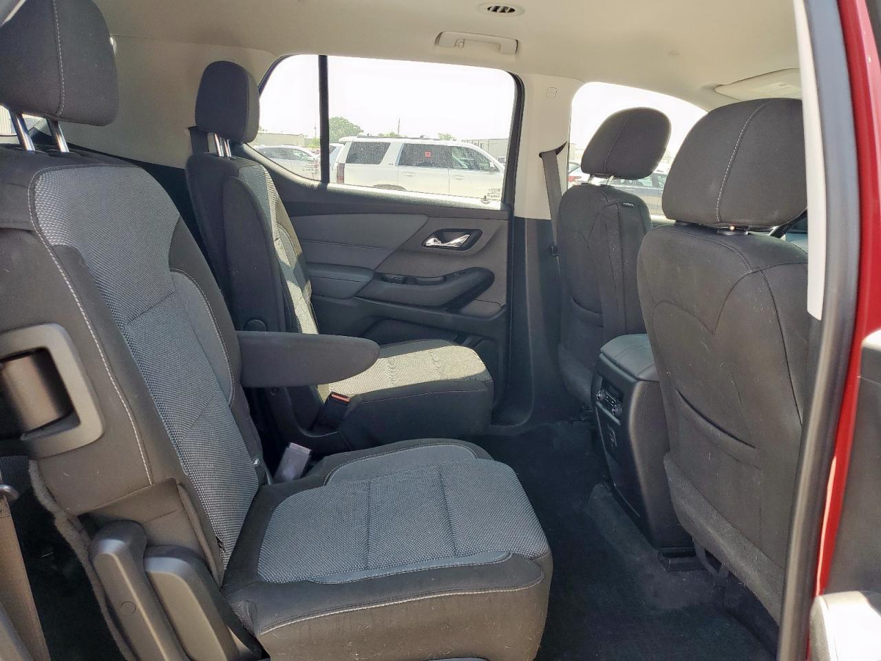 2019 Chevrolet Traverse Lt VIN: 1GNERGKW8KJ250290 Lot: 57570265