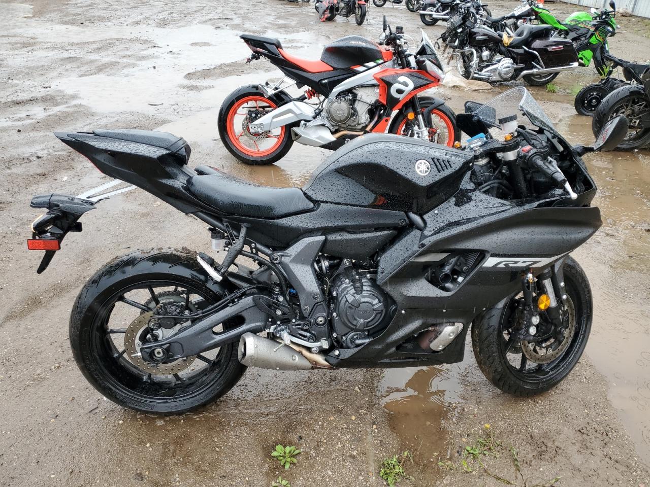 2024 Yamaha Yzfr7 for Sale in Elgin, IL - Side