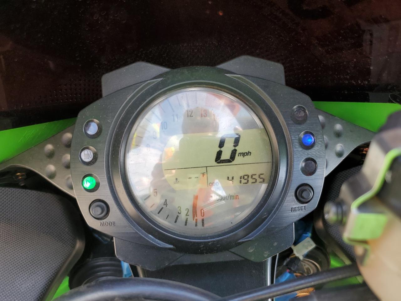 2006 Kawasaki Zx1000 D6F VIN: JKAZXCD196A010756 Lot: 58790085