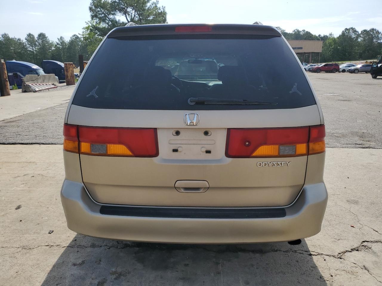 2002 Honda Odyssey Exl VIN: 5FNRL18922B020150 Lot: 57153035