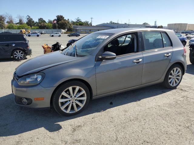 2014 Volkswagen Golf 