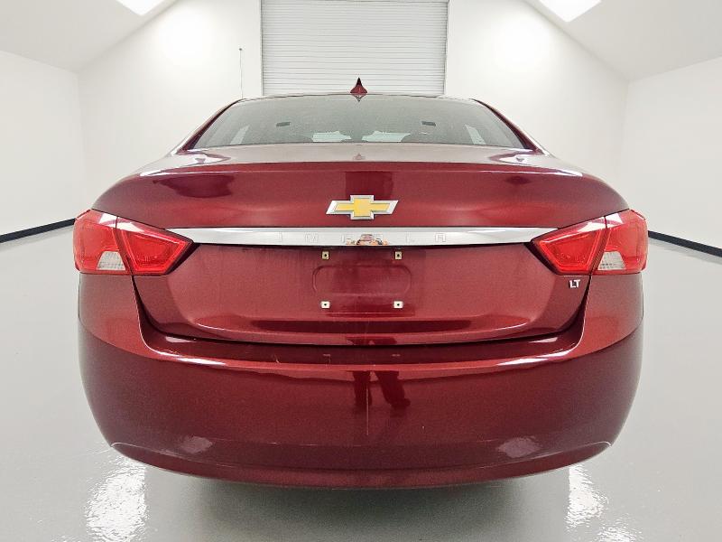 Sedans CHEVROLET IMPALA 2017 Czerwony