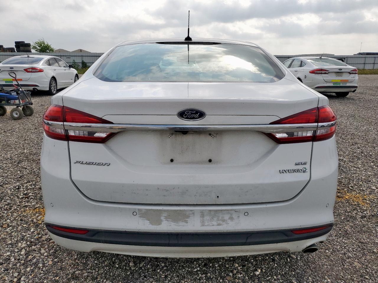 2018 Ford Fusion Se Hybrid VIN: 3FA6P0LU0JR118772 Lot: 54037865