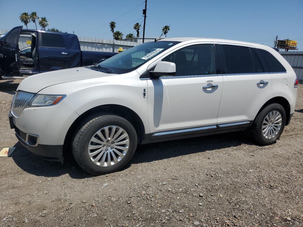 2011 Lincoln Mkx for Sale in Mercedes, TX - Side