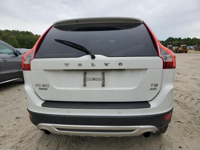 Parquets VOLVO XC60 2012 Biały