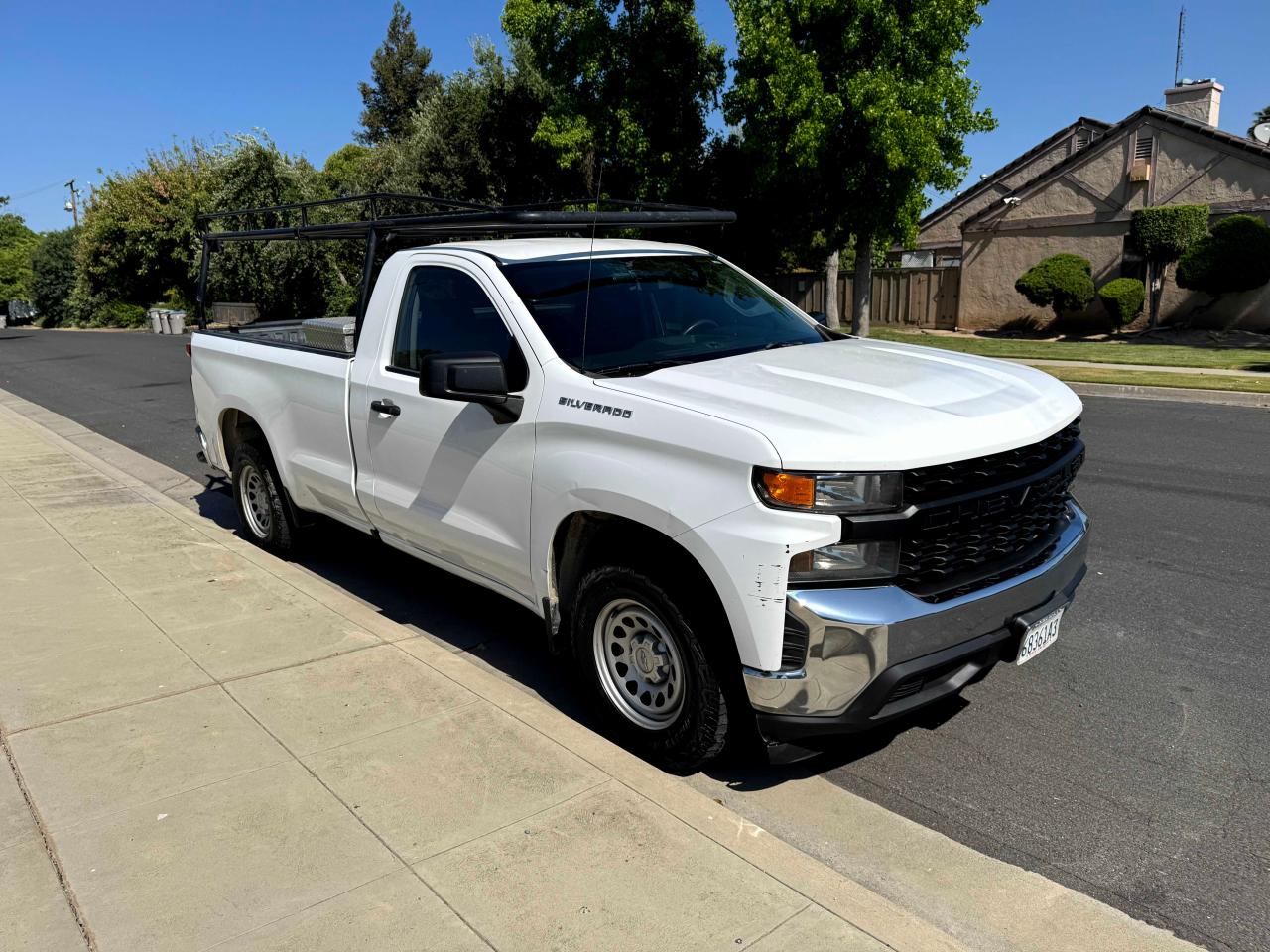 2020 Chevrolet Silverado C1500 for Sale in Fresno, CA - Minor Dent/Scratches