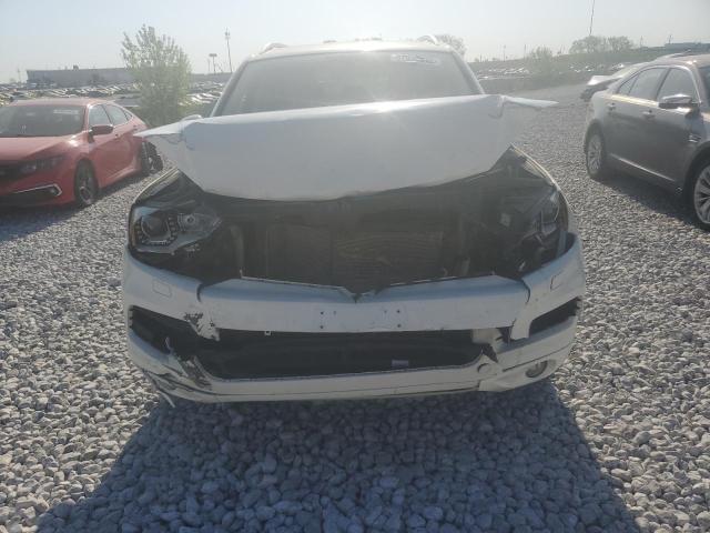  VOLKSWAGEN TOUAREG 2012 Белый