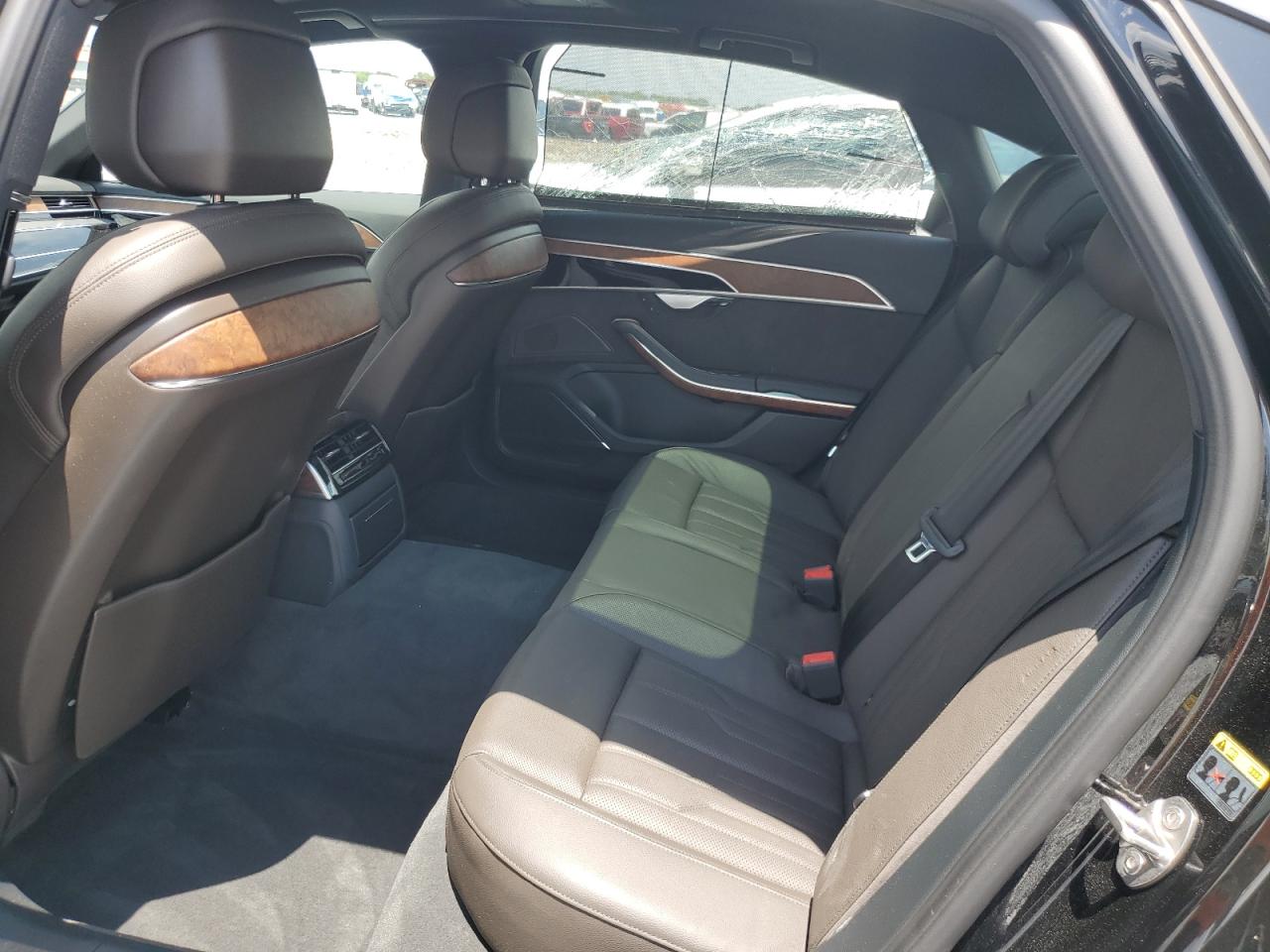 2019 Audi A8 L VIN: WAU8DAF89KN011642 Lot: 57915325