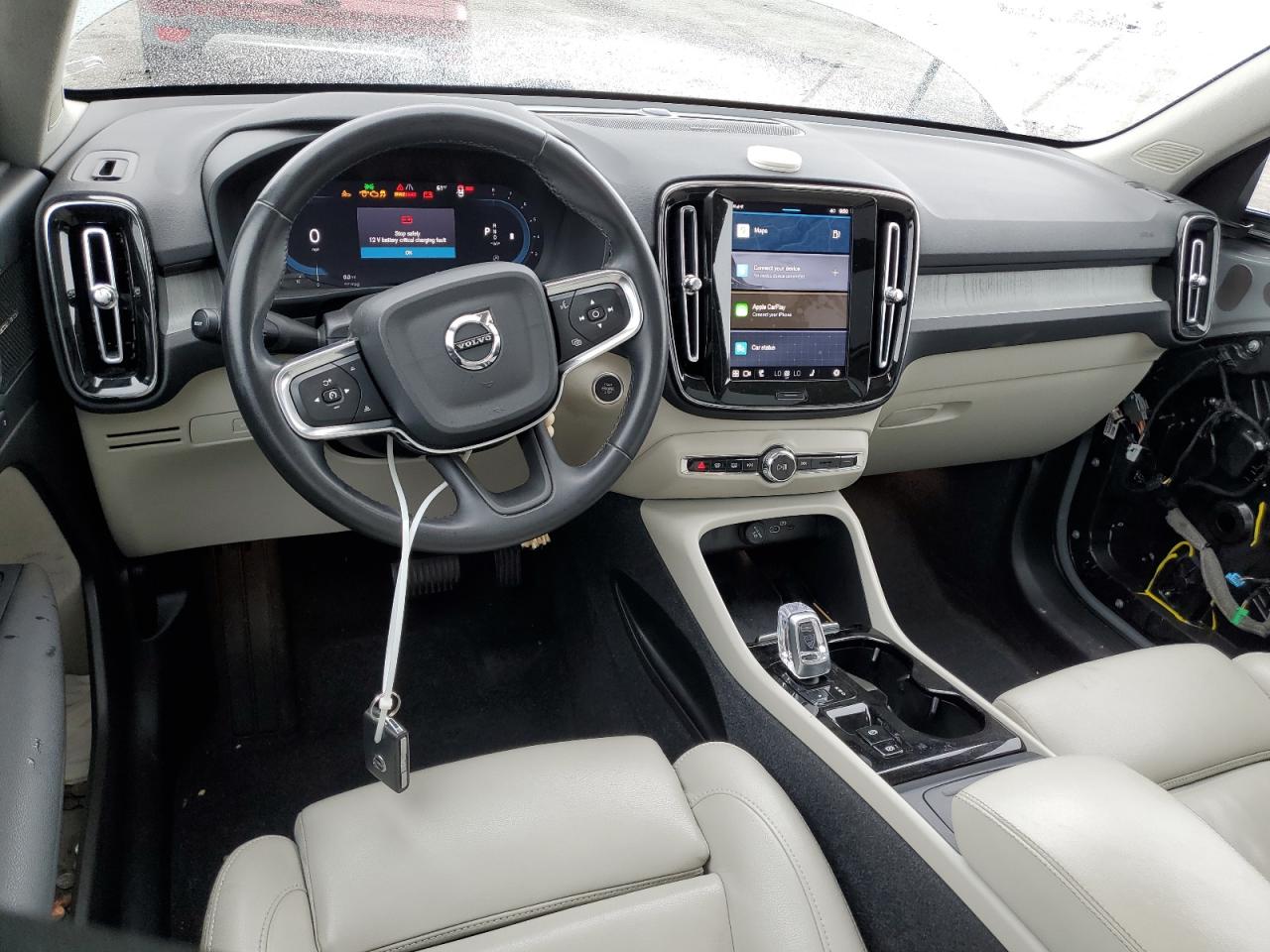 2024 Volvo Xc40 Plus VIN: YV4L12UE6R2302399 Lot: 52816655