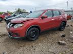2015 Nissan Rogue S   للبيع في Chicago Heights، IL - Front End