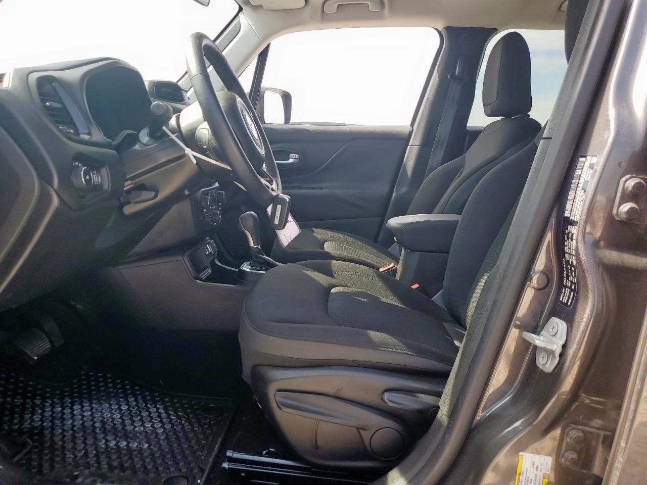 2018 Jeep Renegade Latitude VIN: ZACCJABB7JPG74043 Lot: 56652985