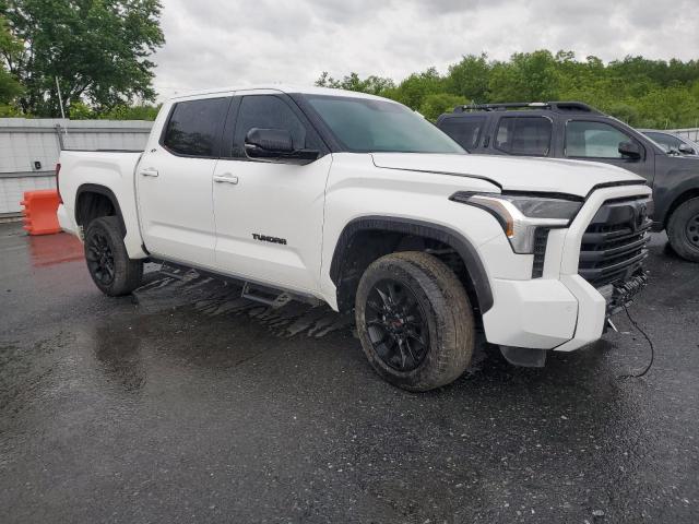  TOYOTA TUNDRA 2024 Biały