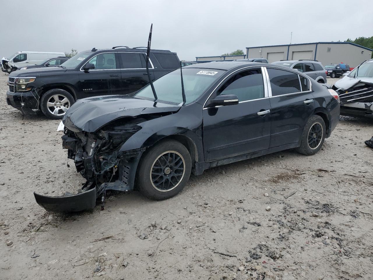 2011 Nissan Altima Base იყიდება Wayland-ში, MI - Front End