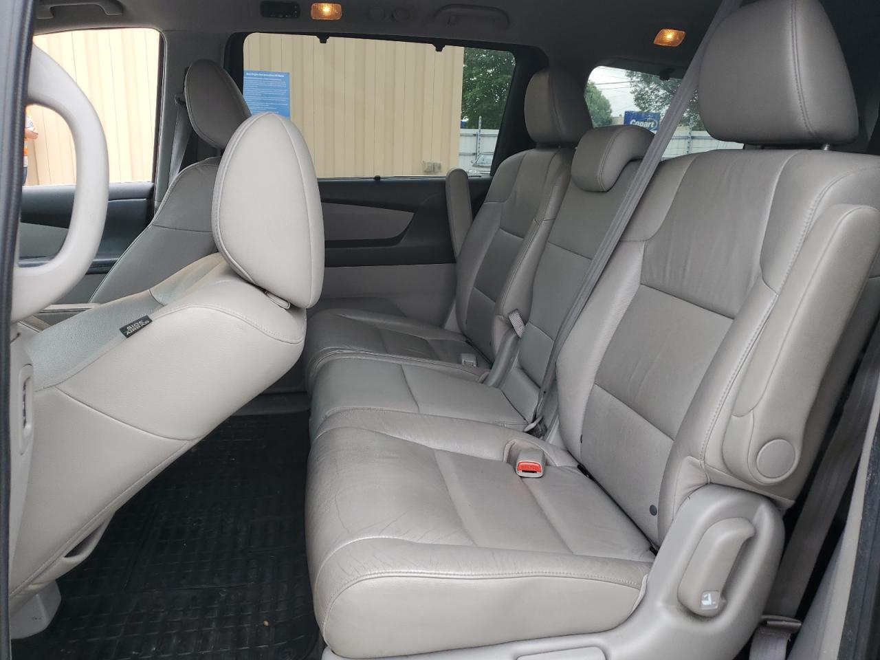 2011 Honda Odyssey Touring VIN: 5FNRL5H96BB038061 Lot: 56738395