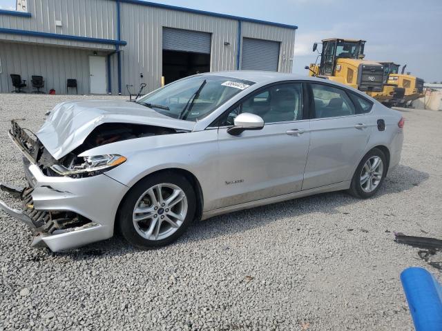  FORD FUSION 2018 Серебристый