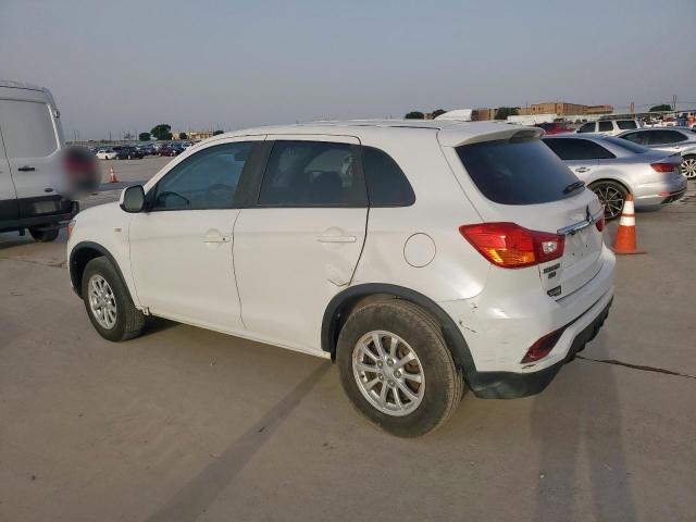  MITSUBISHI OUTLANDER 2018 Biały