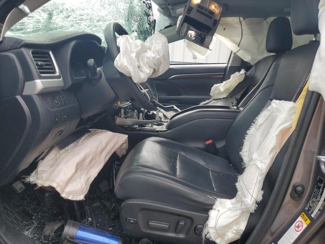 Parquets TOYOTA HIGHLANDER 2016 Szary