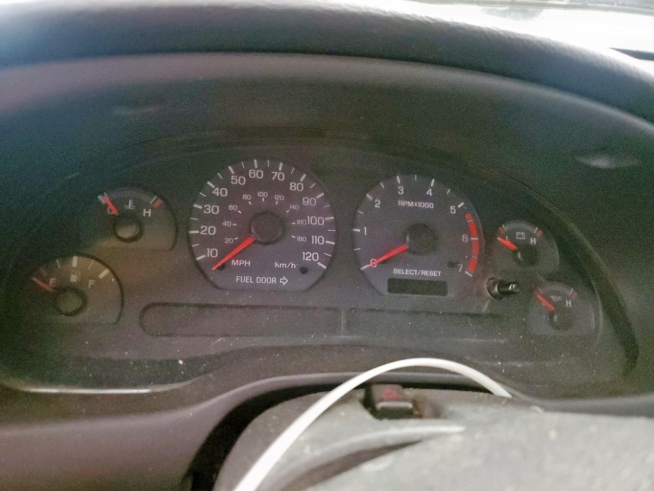 2003 Ford Mustang VIN: 1FAFP404X3F332681 Lot: 57320055