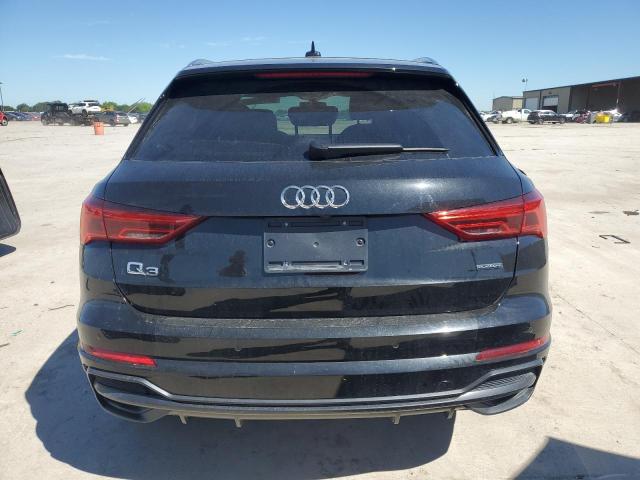  AUDI Q3 2022 Чорний
