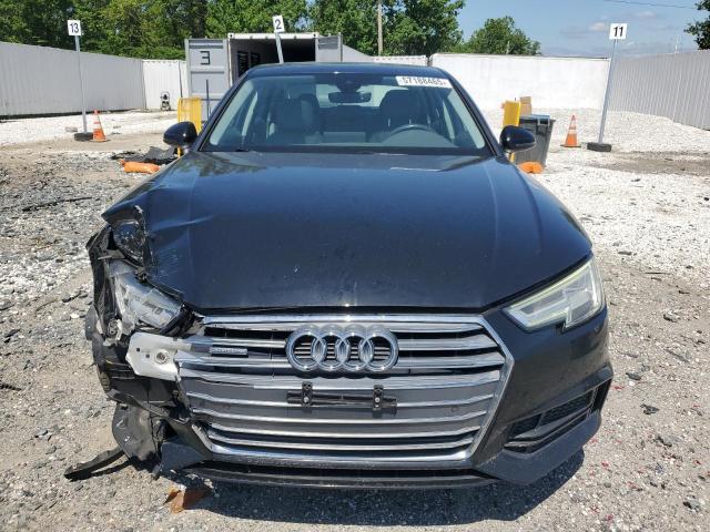  AUDI A4 2018 Чорний