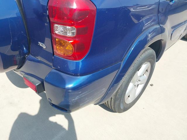 2005 TOYOTA RAV4 XT5 V