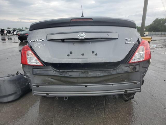  NISSAN VERSA 2017 Gray