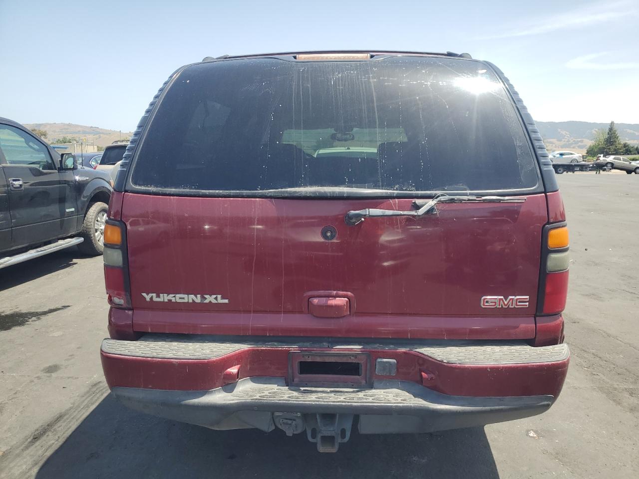 2004 GMC Yukon Xl Denali VIN: 1GKFK66U44J256213 Lot: 57183665