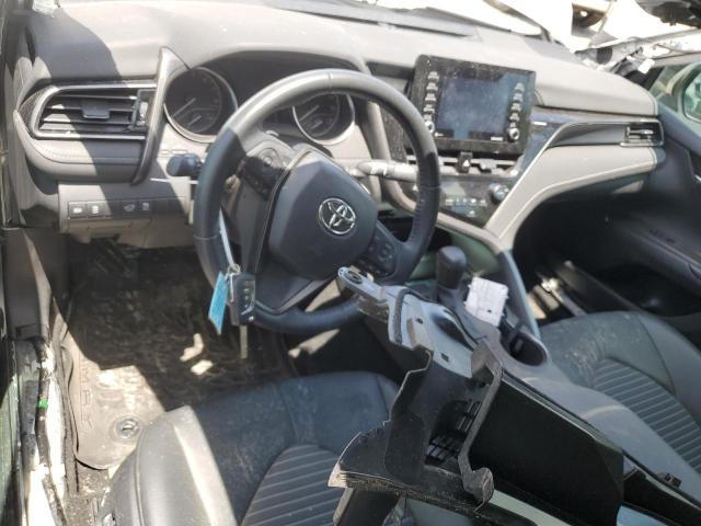  TOYOTA CAMRY 2022 Srebrny