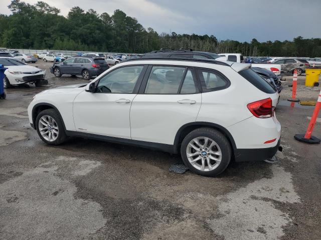  BMW X1 2015 Белый