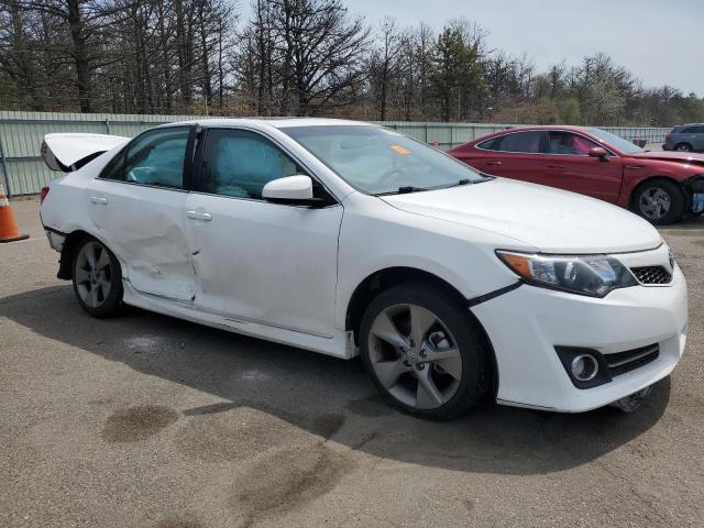  TOYOTA CAMRY 2012 Biały